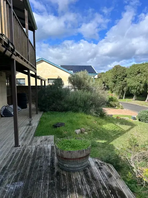 Back and side yard after a garden clean-up in Margaret River (3 of 7)