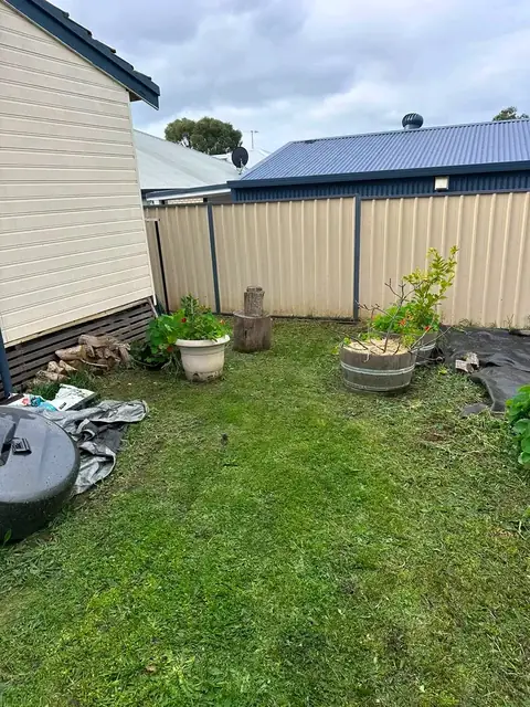 Mown lawns and tidy garden beds at a Margaret River town property (4 of 11)