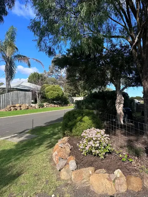 Shaped shrubs and mulched garden bed in Margaret River (5 of 5)